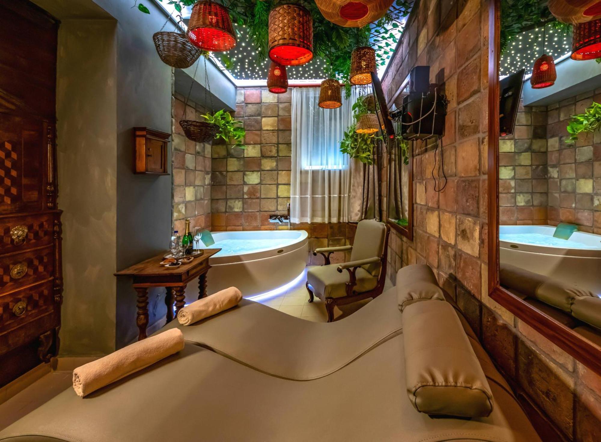 Boutique Hotel Szarcsa Alba Regalǎ Exterior foto